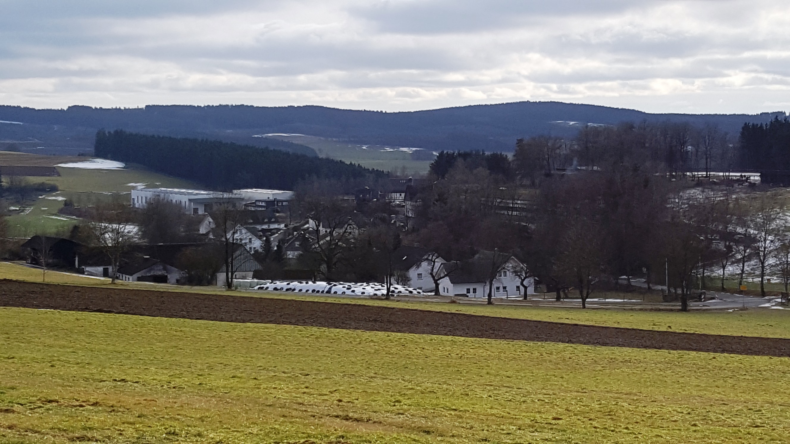 Blick auf den Ortsteil Öhringhausen